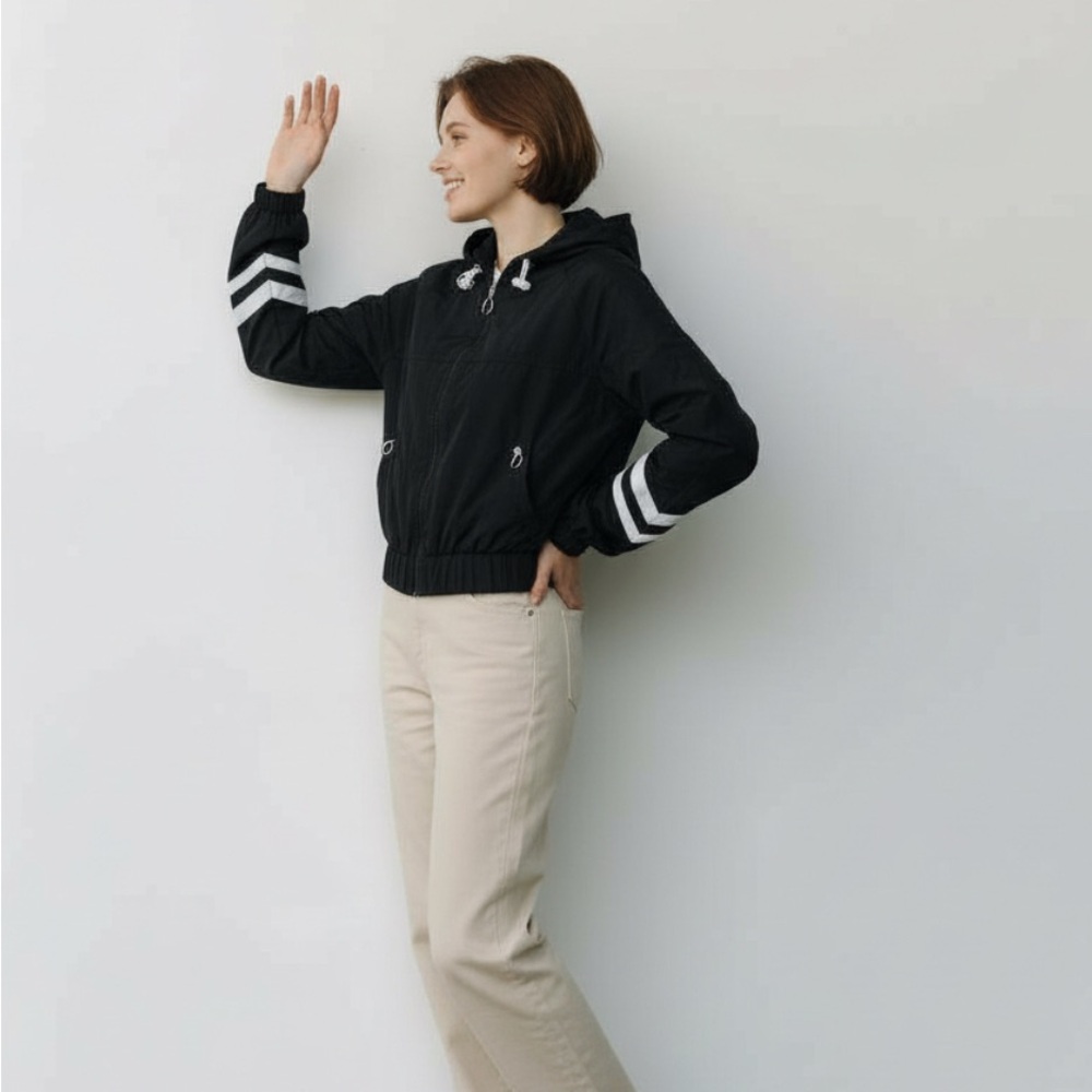 Love Tree Black Hooded Bomber  EUC Jacket - Picture 4 of 12